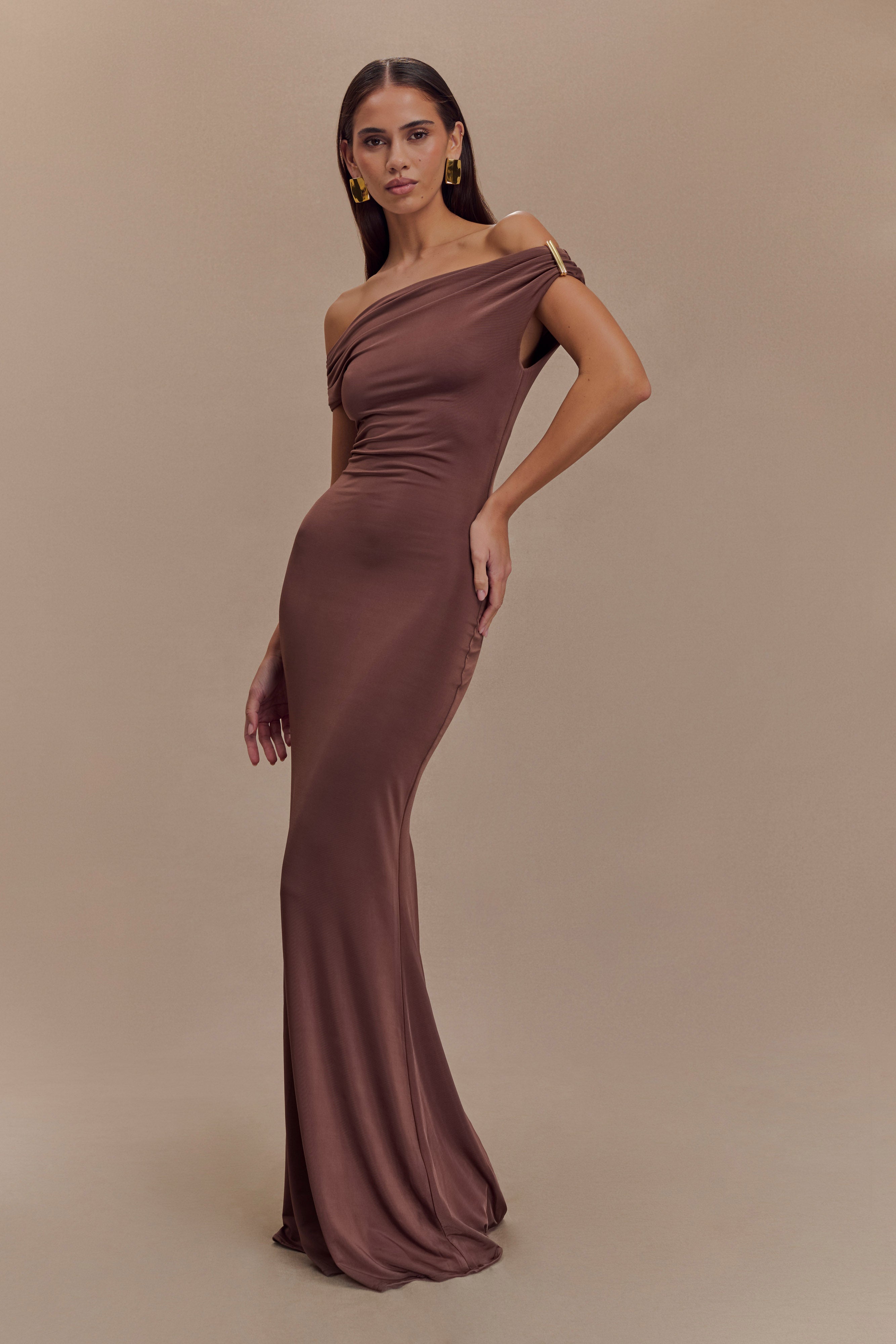 Kinsley Slinky Maxi Dress With Hardware - Chocolate